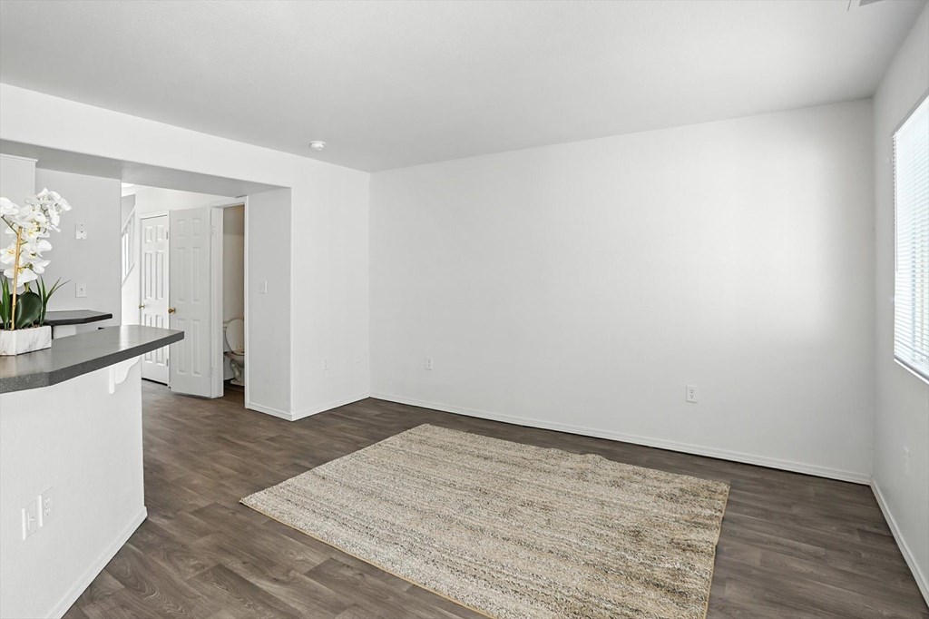 Unfurnished Living Area at Oakstone Apartments, Clearfield, Utah