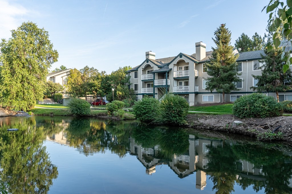Edgewater Apartments Boise - Old