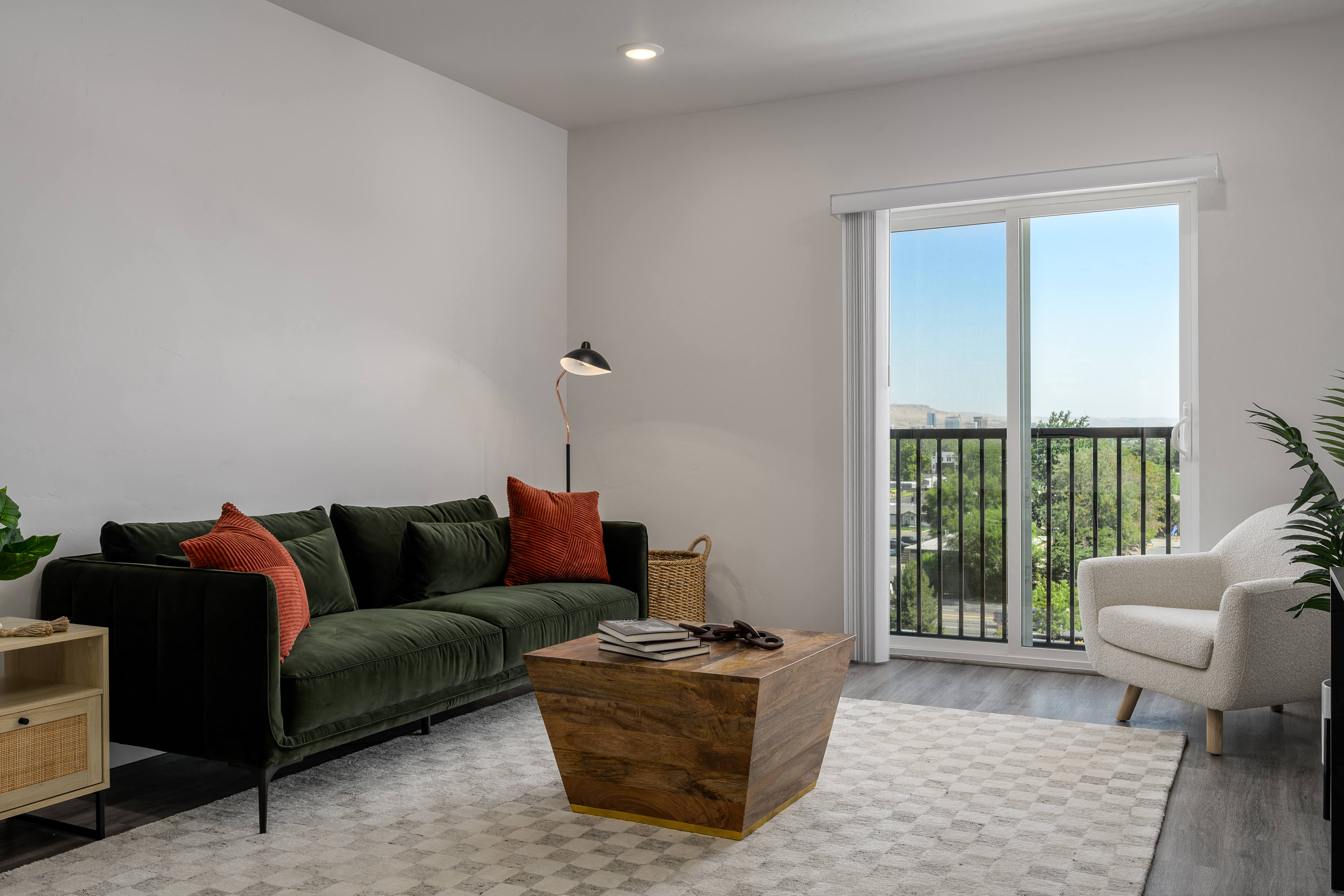 Crosshatch Apartments is a similar property to Shannon Glen located in Garden City