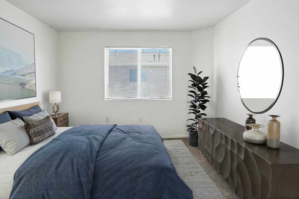 Large Bedroom at Oakstone Apartments, Clearfield, UT
