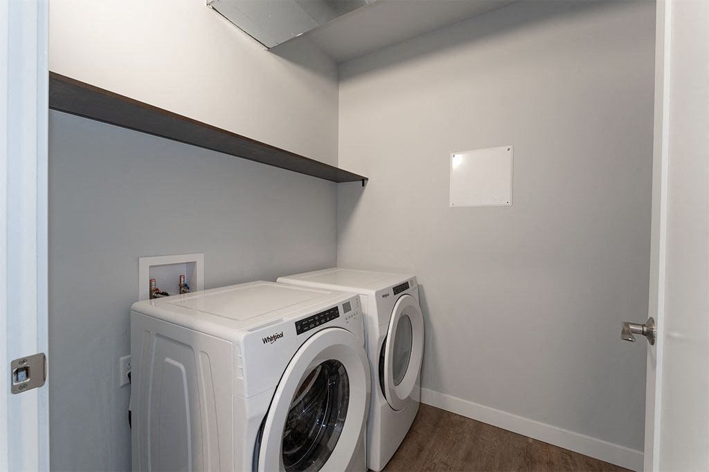 Laundry1at The Expo Apartments, Montana