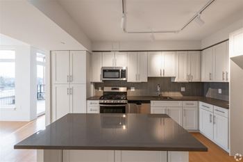 Modern Kitchen With Custom Cabinet at Park77, Cambridge, MA 02138