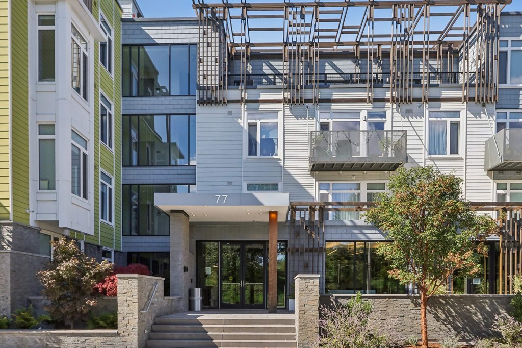 Modern building entrance at Park77 Apartments, Massachusetts