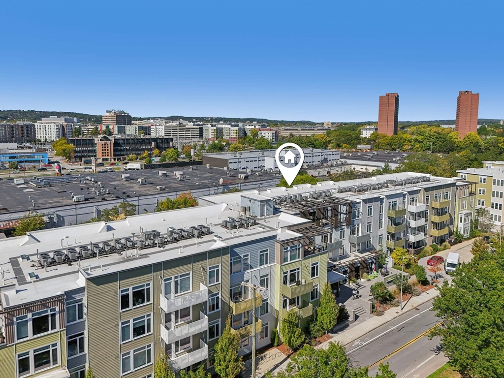 Aerial external view at Park77 Apartments, Cambridge, Massachusetts