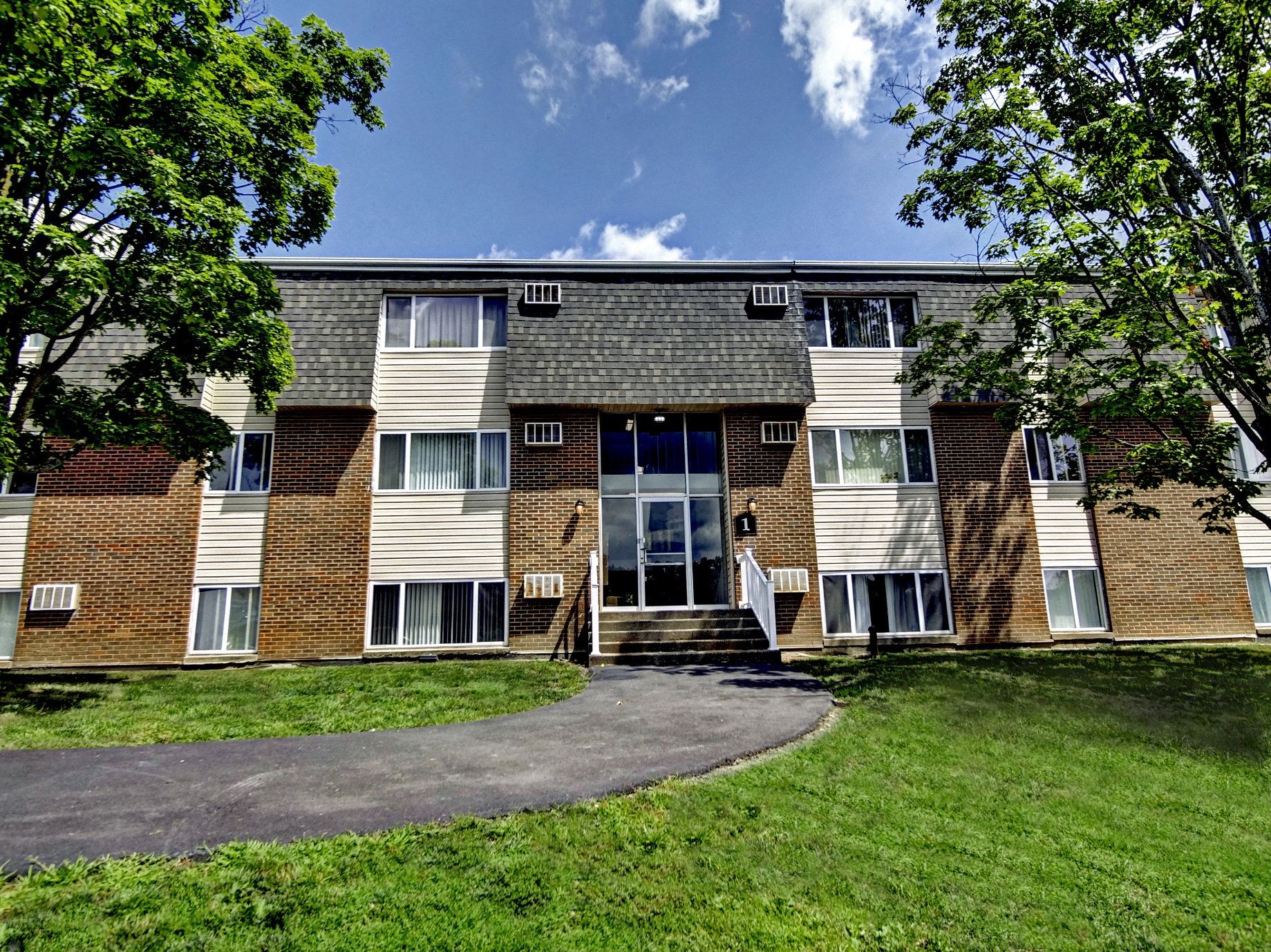 Lush Green Courtyard Wit Walking Paths at Highland Club Apartments, Watervliet, New York 12189
