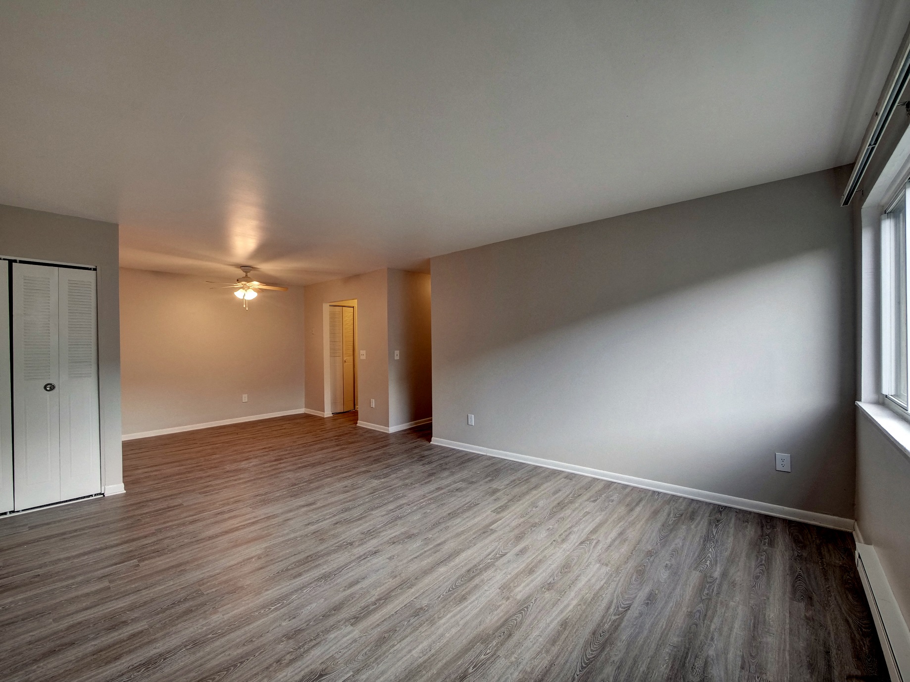 Faux Wood Flooring at Highland Club Apartments in Watervliet, NY 12189