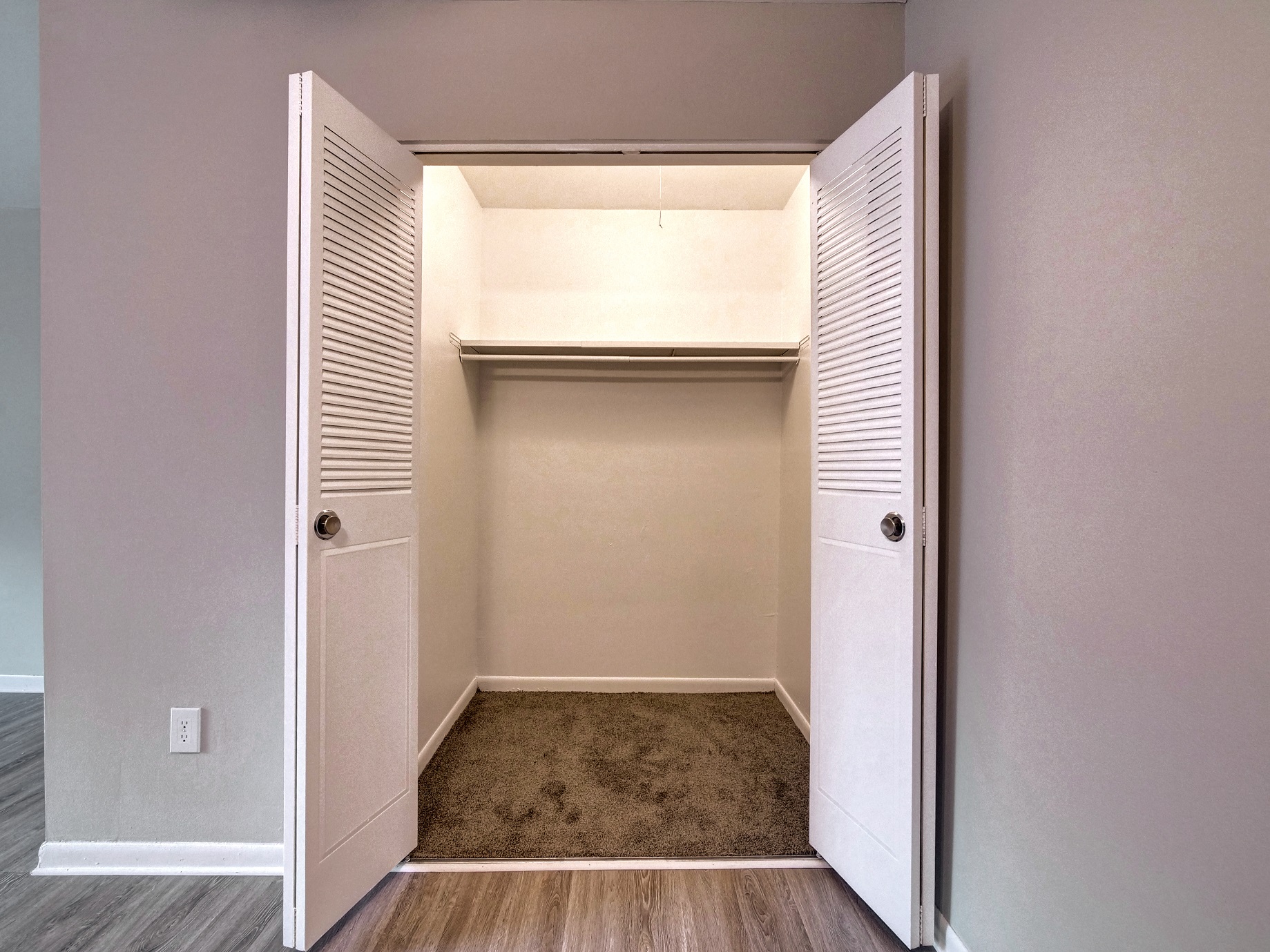 Large Closets at Highland Club Apartments, Watervliet, NY, 12189