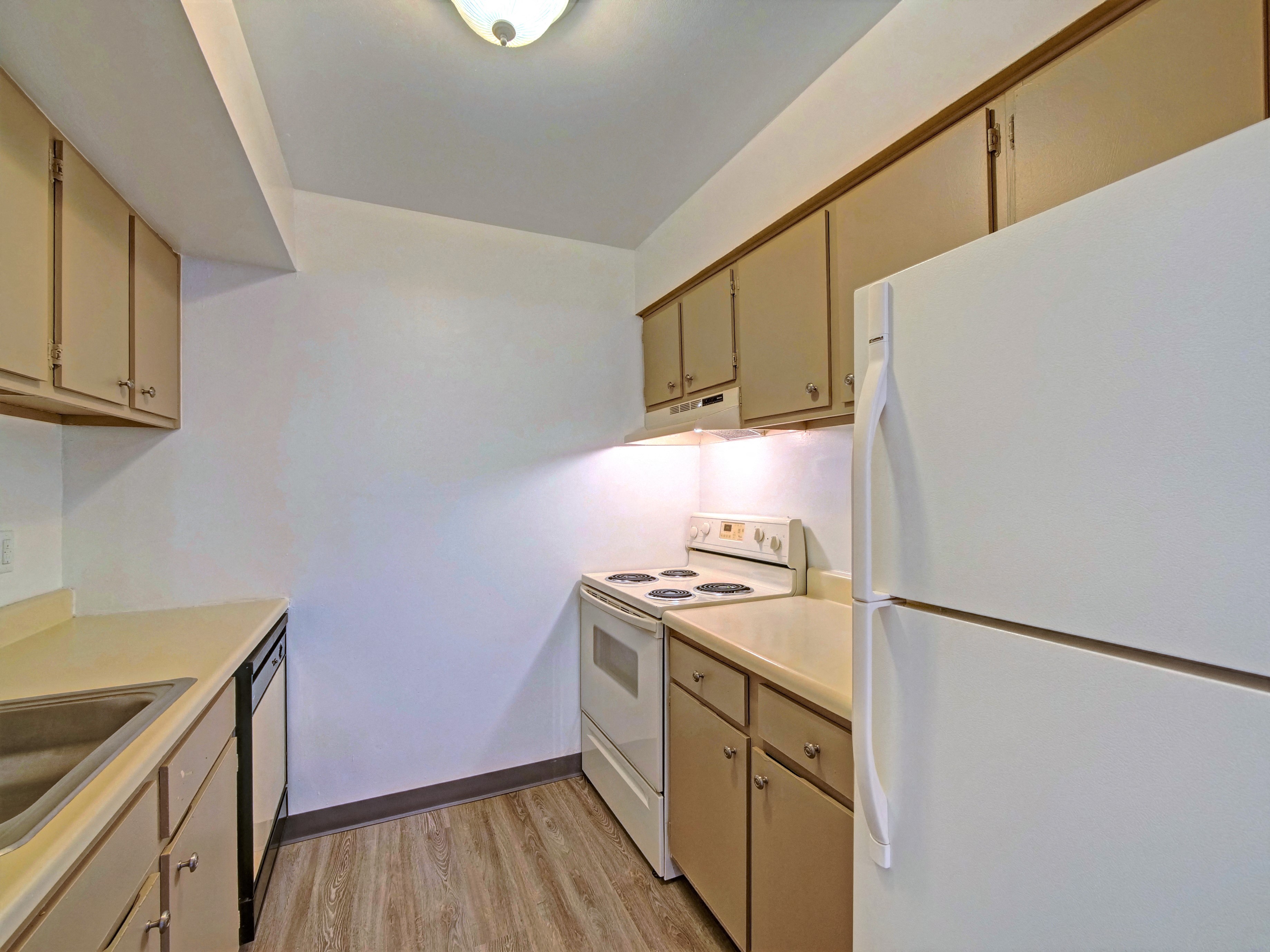 Fully Equipped Kitchen at Highland Club Apartments, Watervliet, NY, 12189
