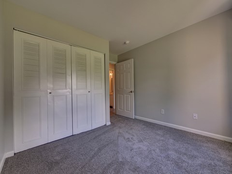 Bedroom at Boulder Pointe Apartments in Middletown, NY 10940