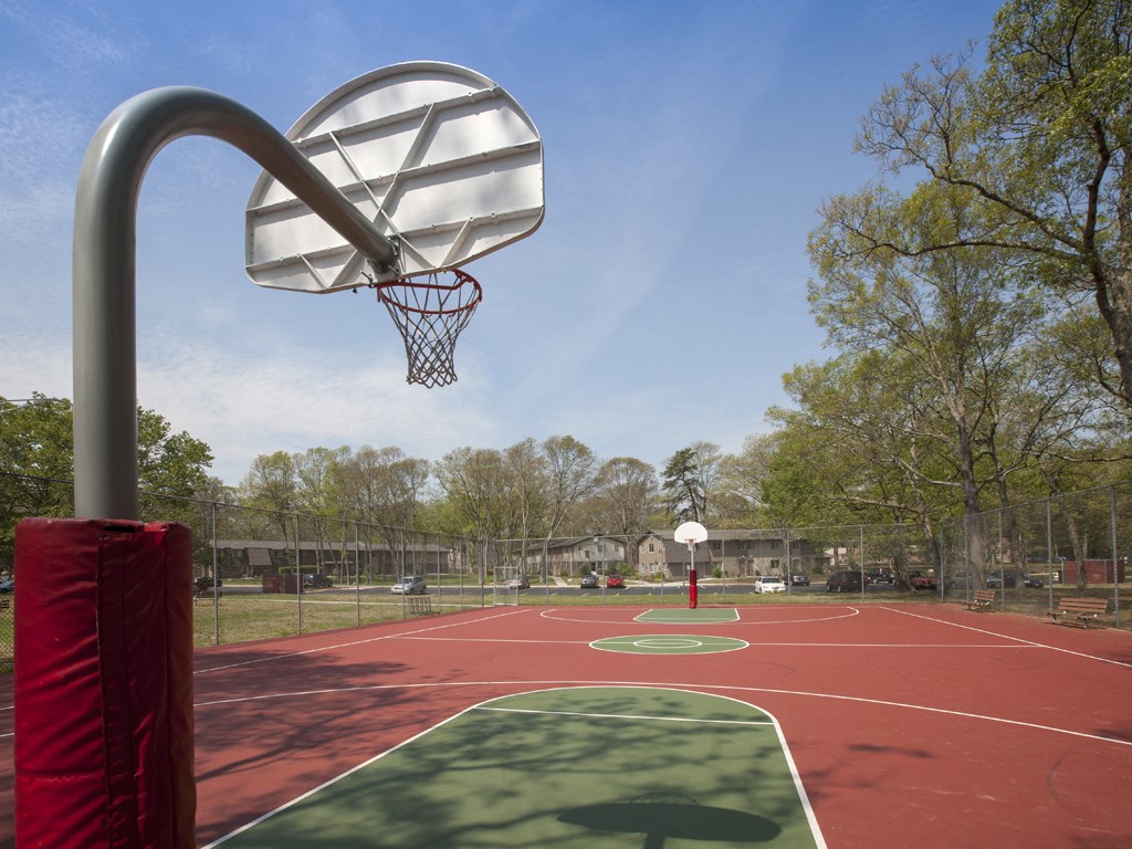 Basketball Court at Oakview Apartments, Coram, NY