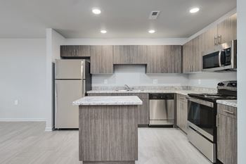 3 Bedroom Kitchen w/ Island