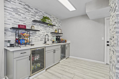 the preserve at ballantyne commons apartment kitchen and wet bar