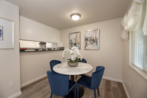 Model Silverleaf II dining room at Autumn Oaks Apartments, Roseville, CA
