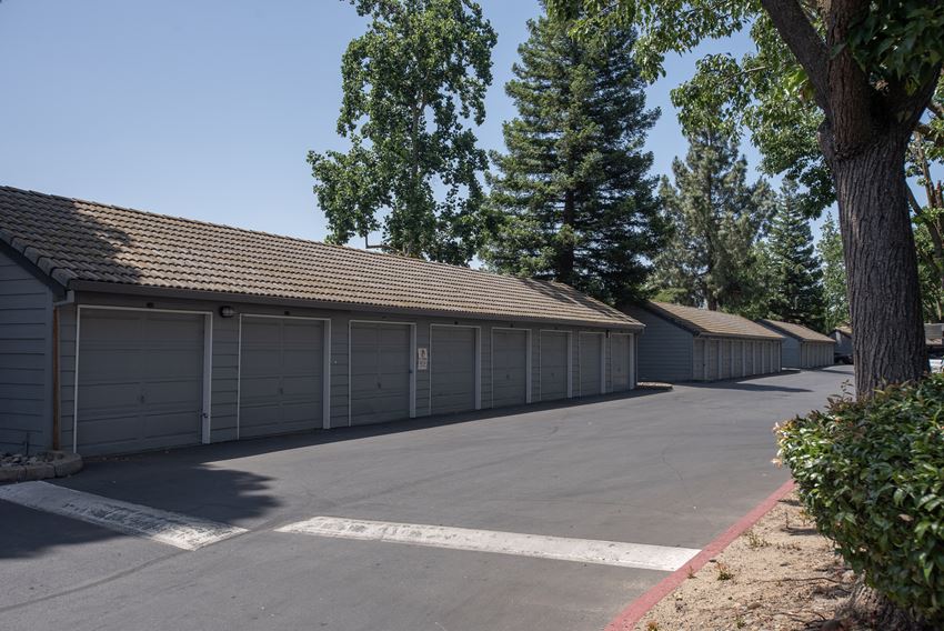 Bishop #39 s Court Apartments 3300 Capital Center Drive Rancho Cordova