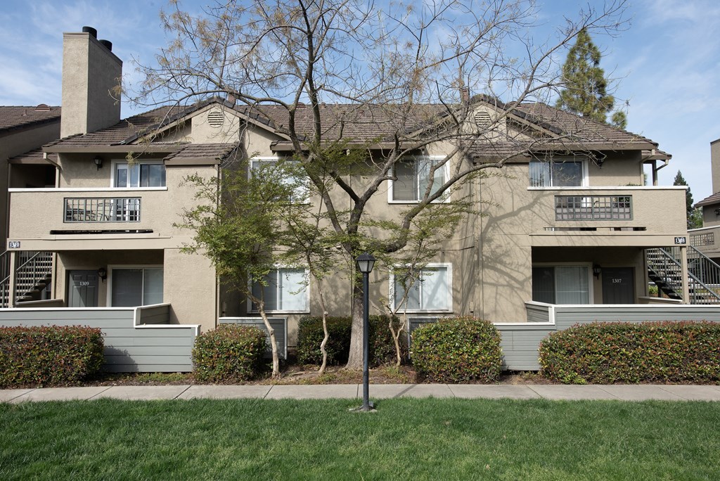 Canterbury Downs building exteriors, Roseville, CA, 95678