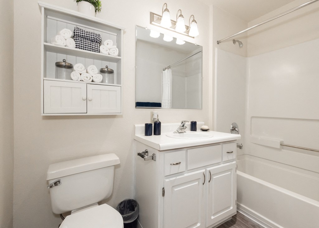 Creekside Village model bathroom