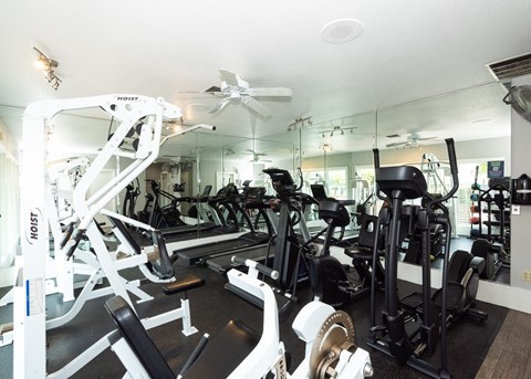 Crown Court fitness center and equipment, Clackamas, OR, 97015