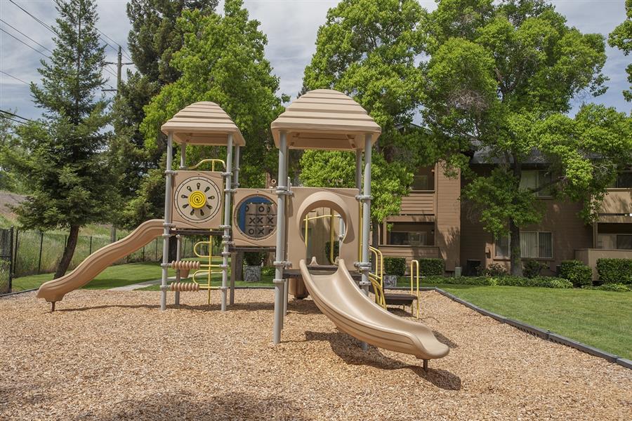 Delta Pointe Outdoor Playground