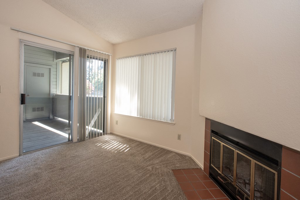 vacant fireplace and deck at Delta Pointe Apartments, Sacramento, California 95833