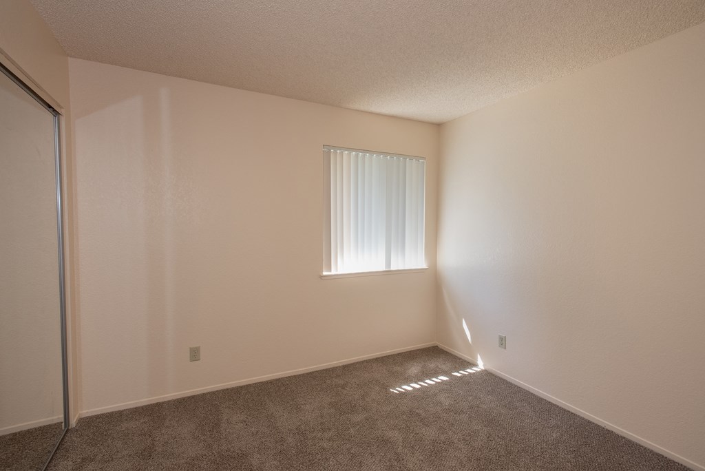 vacant third bedroom at Delta Pointe Apartments, California