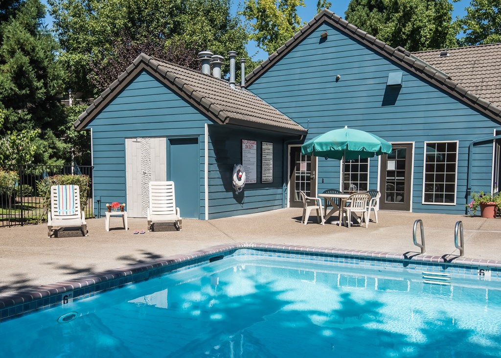 Seasonal Pool and Clubhouse Exterior at Hathaway Court Apartments, Wilsonville, OR