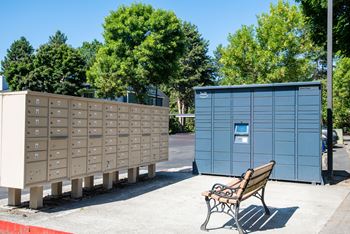 Hunt Club mail station and Amazon Hub