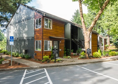 Martinazzi Village Leasing Office