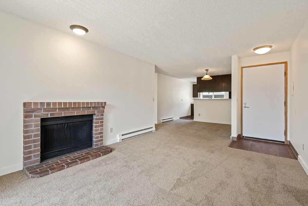 Pembrooke, Kent, vacant 2x2 living room fireplace and entry