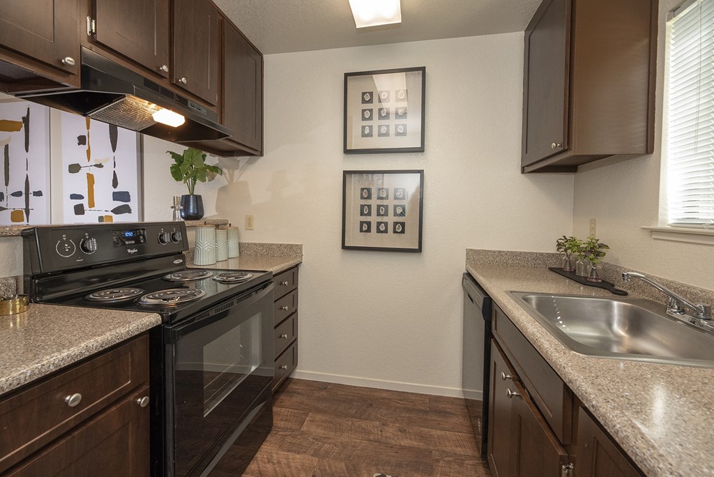 Pepperwood Model Upgraded Kitchen and Appliances