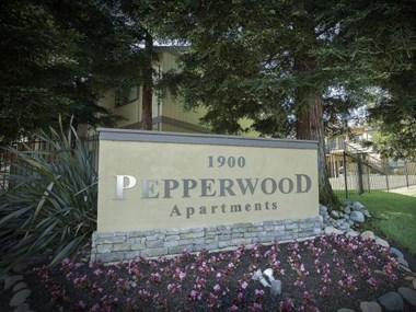 1900 South Cirby Way 1-2 Beds Apartment for Rent Photo Gallery 1