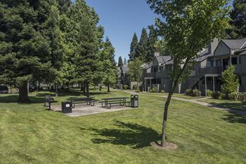 Pepperwood Picnic Area & Green Space