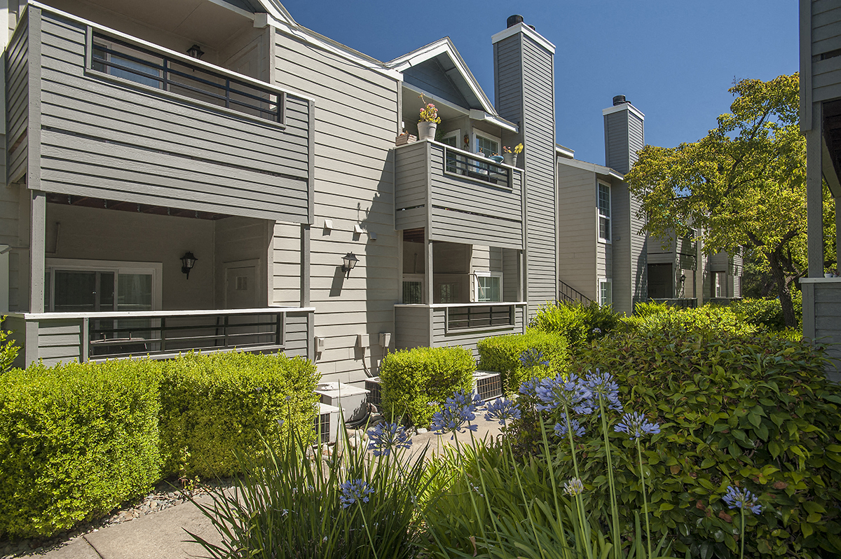 Rocklin Gold Building Exterior Back Patios & Decks