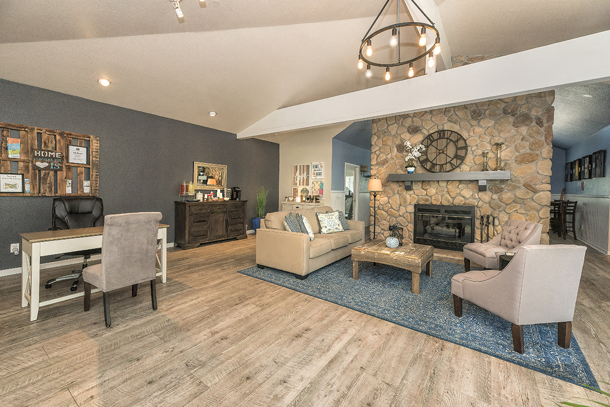 Rocklin Gold Clubhouse