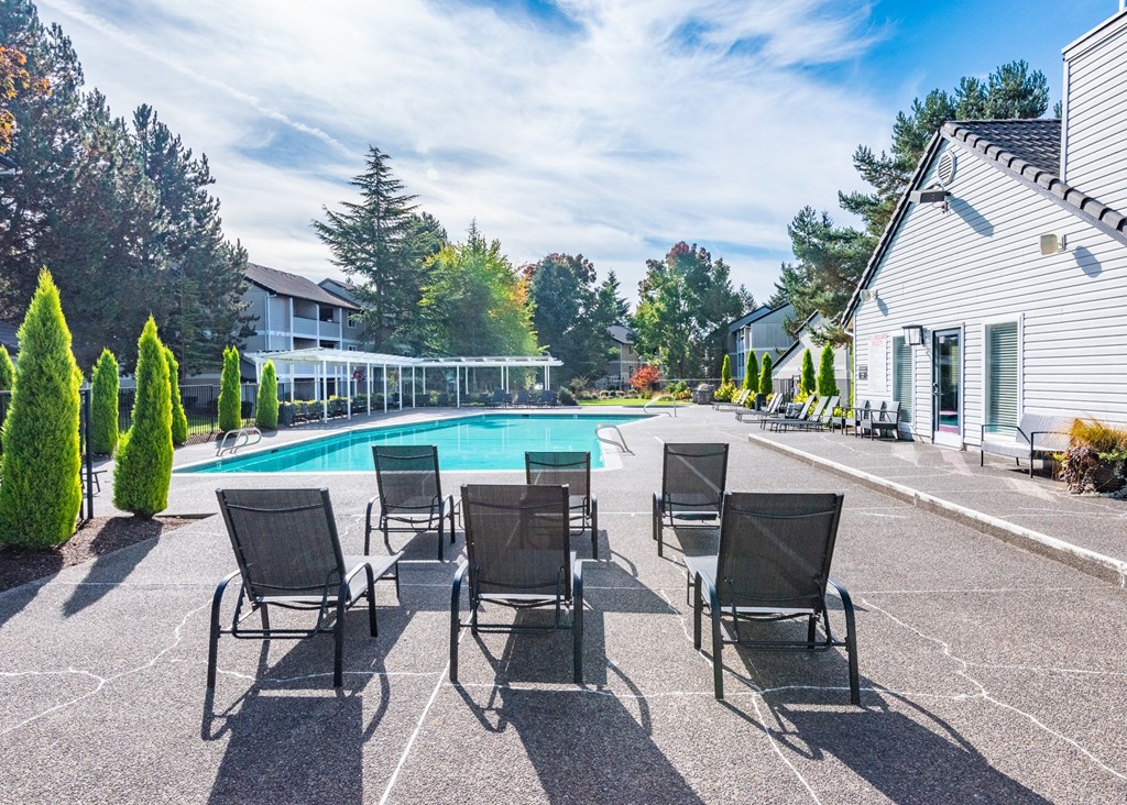 Sir Charles Court pool deck and lounge chairs, Beaverton, OR, 97006