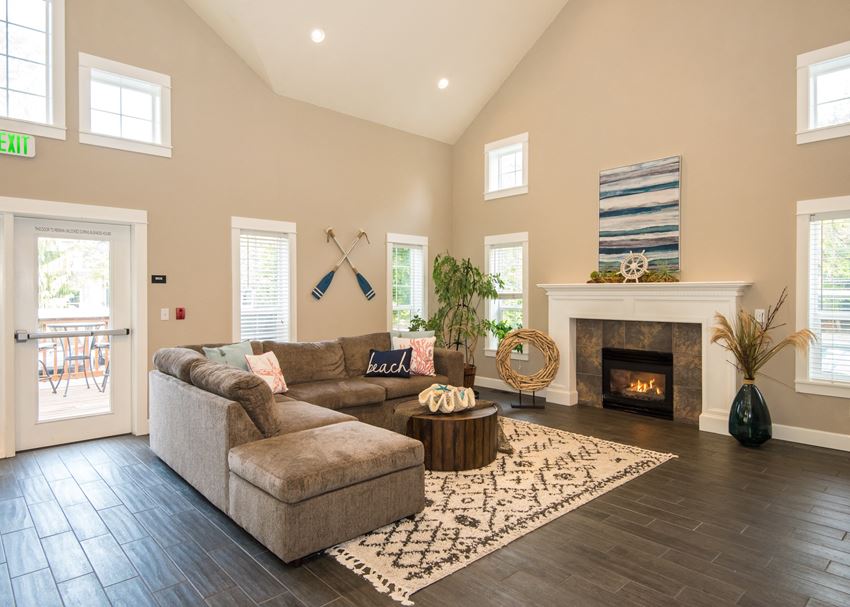 Stillwater clubhouse interior fireplace lounge - Photo Gallery