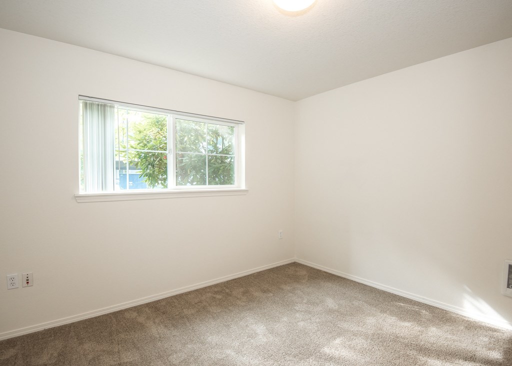 Stillwater vacant second bedroom window