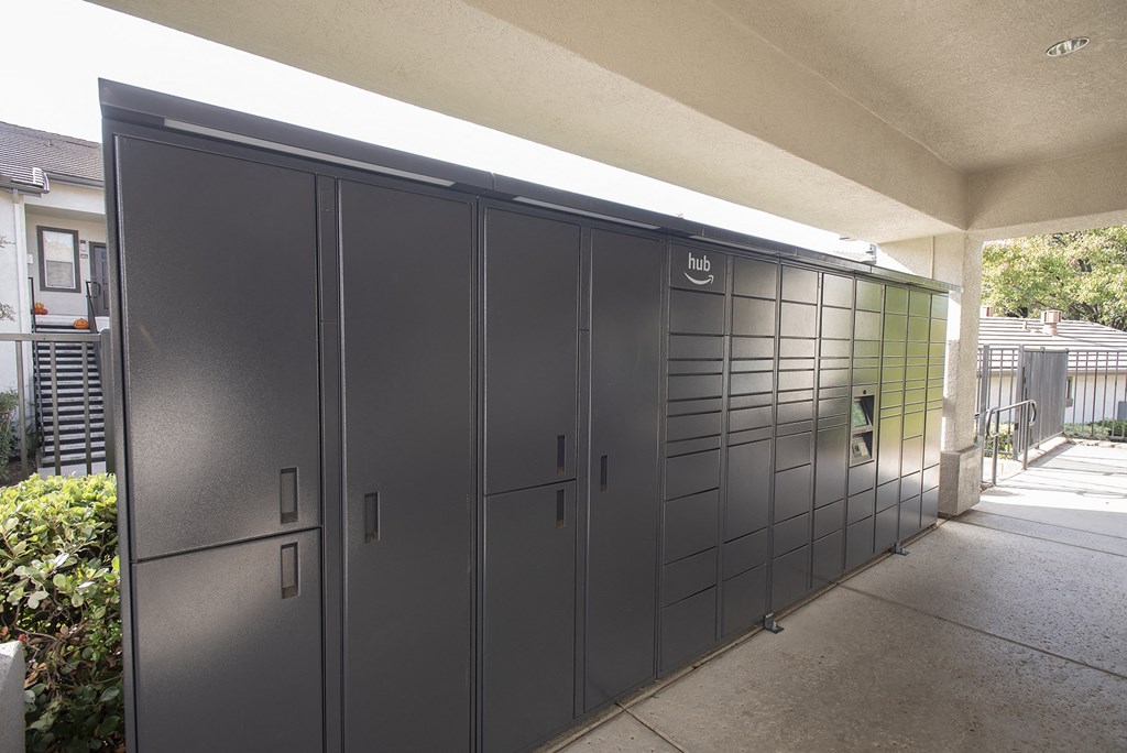 Stoneridge Self Serve Package Lockers Side View