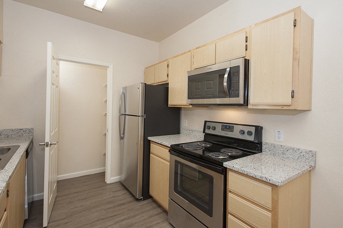 Stoneridge Apartments