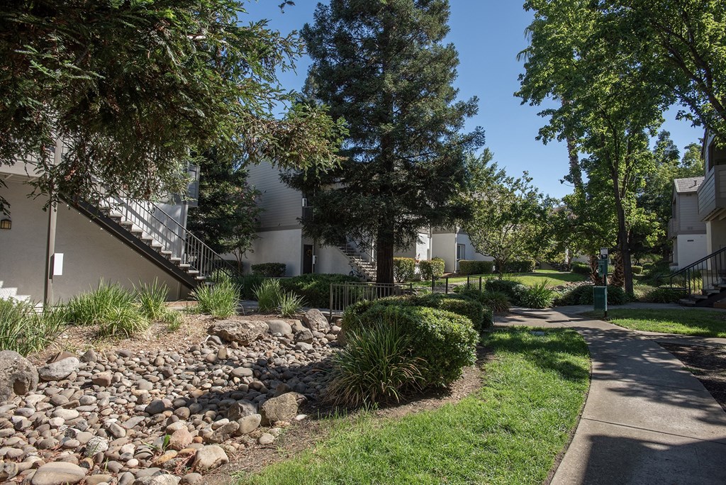 Between buildings walking path at Sunset Summit, Rocklin, CA 95765