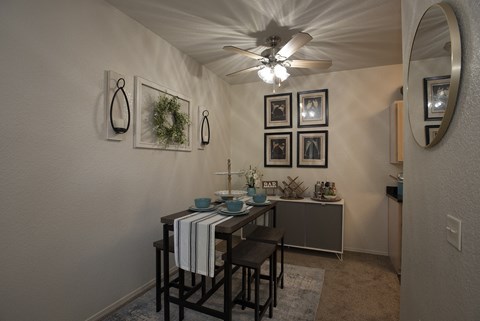 Sunset Summit model dining room