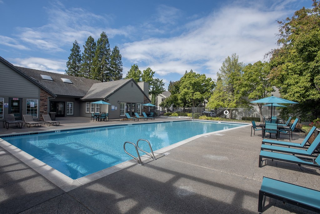 Swimming pool and clubhouse view at Sunset Summit, Rocklin, CA 95765