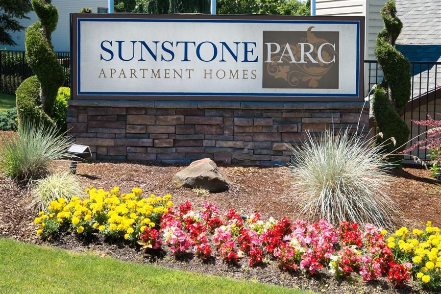 Sunstone Parc Apartments, 12000 SW Pioneer Lane, Beaverton, OR - RentCafe