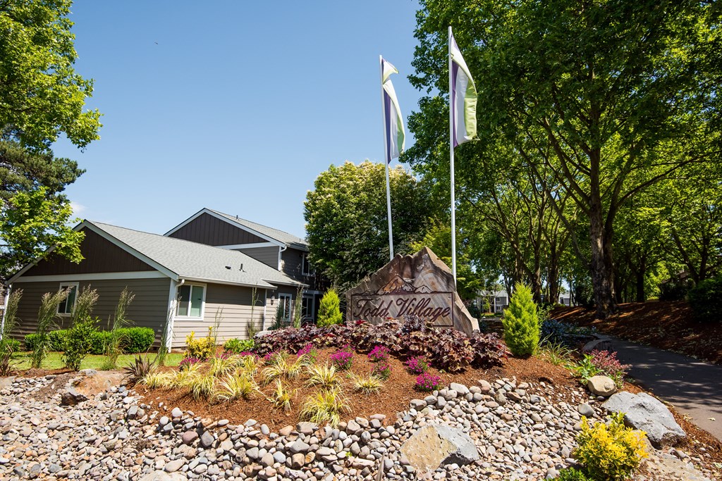 Monument Sign and Landscaping at Todd Village Apartments, Tualatin, Oregon 97062