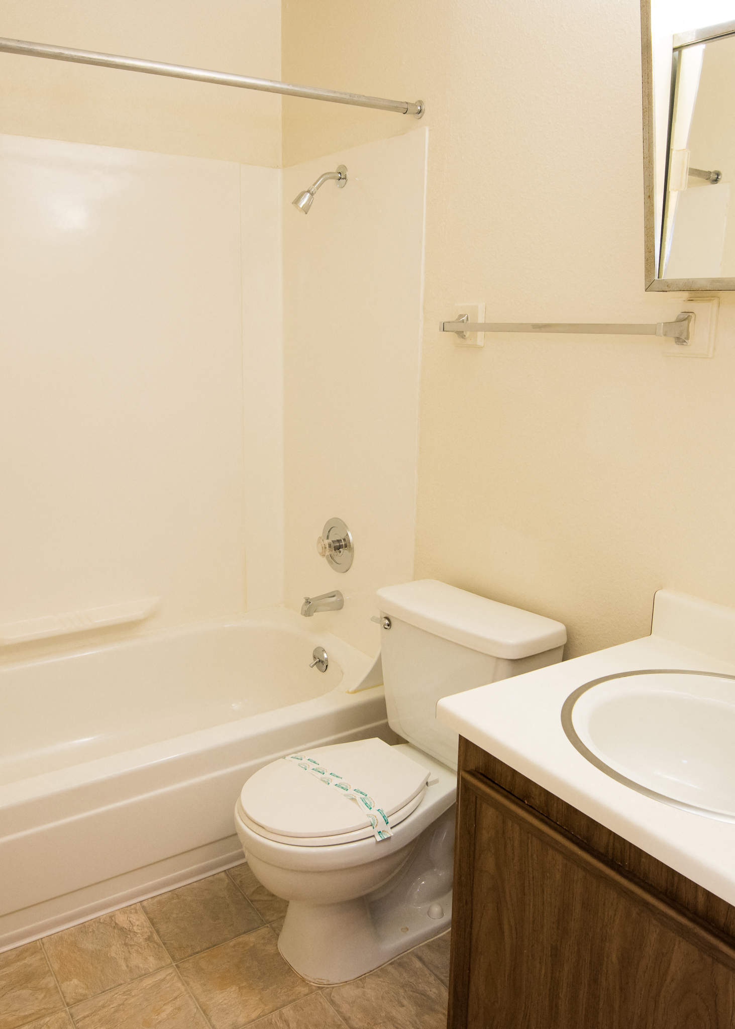 Todd Village Vacant Apartment Bathroom at Todd Village Apartments, Tualatin