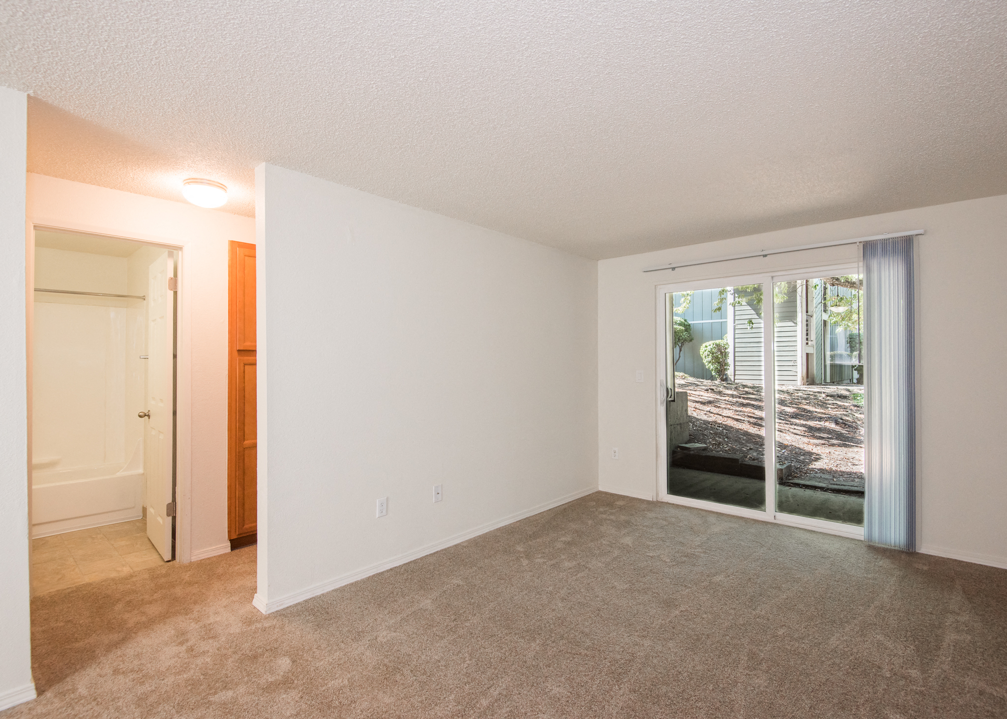 Todd Village Vacant Upgraded Apartment Living Room at Todd Village Apartments, OR 97062
