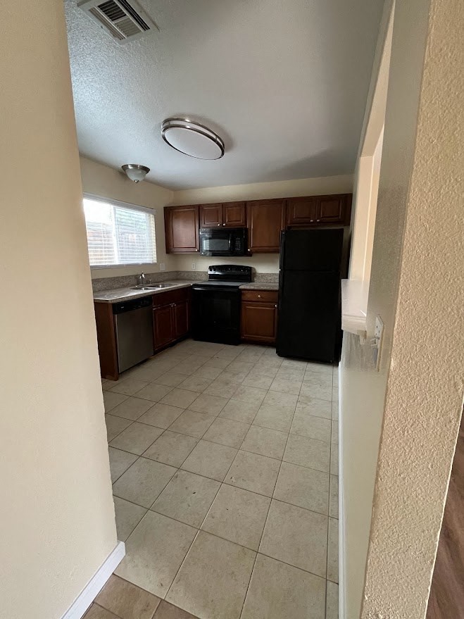 980 E Mission Ave Rentals Escondido, CA RentCafe