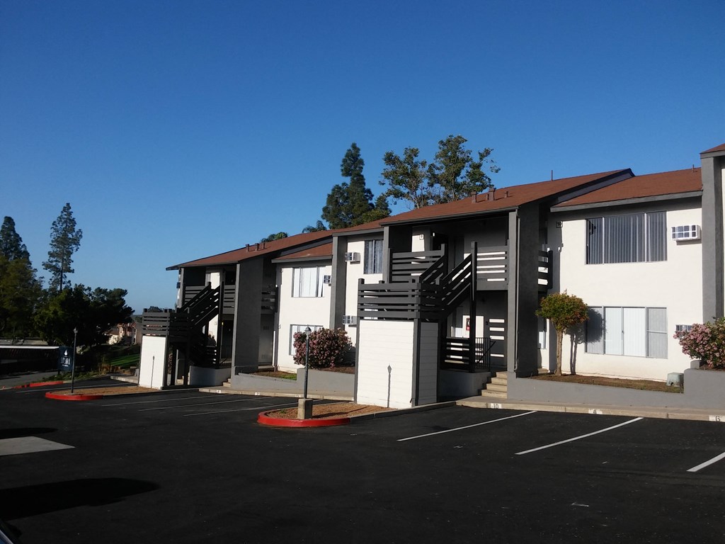 Solara Apartments, 725 Alturas Lane, Fallbrook, CA RentCafe