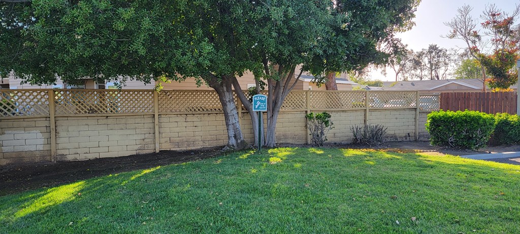 Mature trees and landscaping abound at The Cove at Bear Valley in Escondido, California.