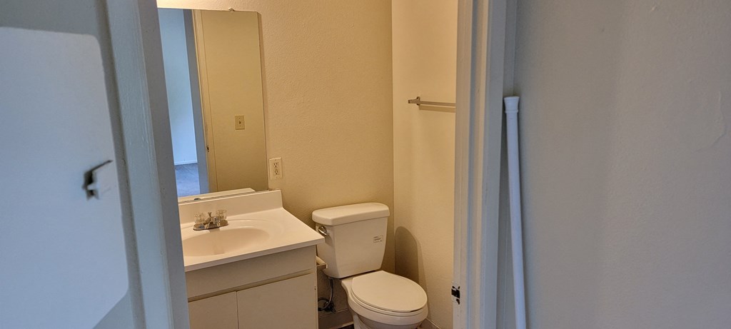 Bathroom at Magnolia Apartments in Riverside, California.