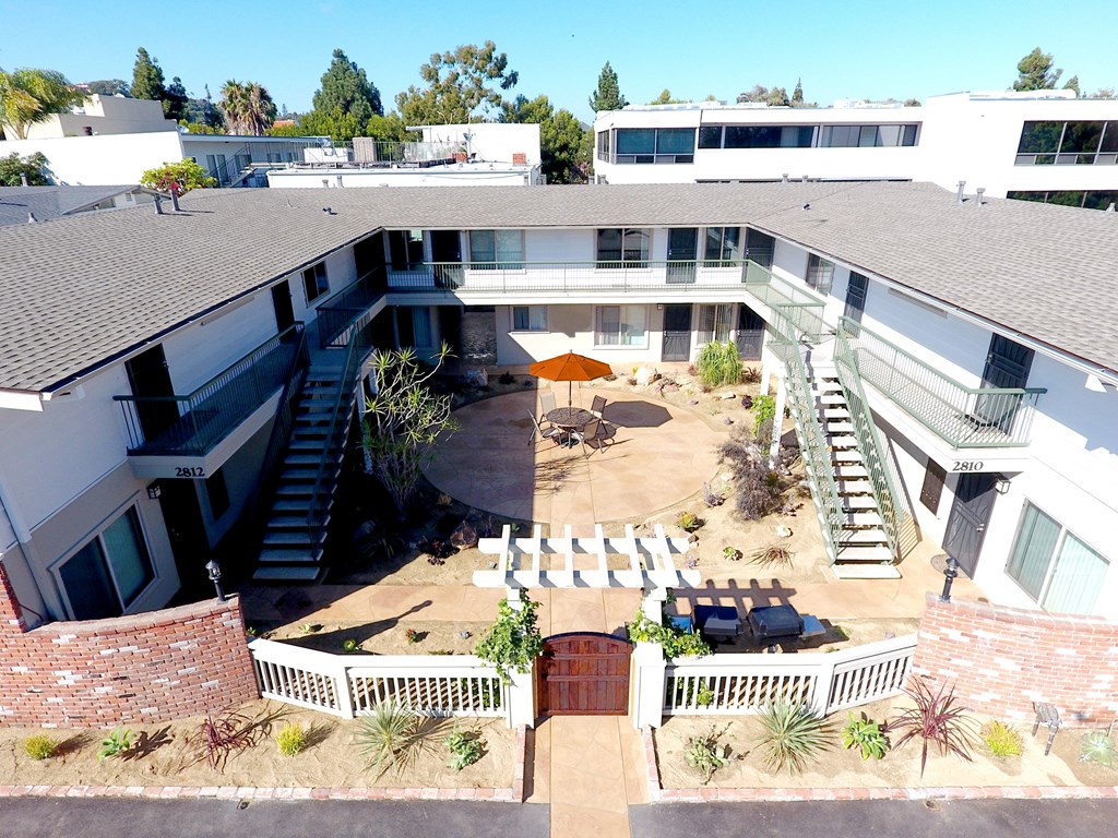 Aerial view of Harbor Villa Apartments in San Diego, California.